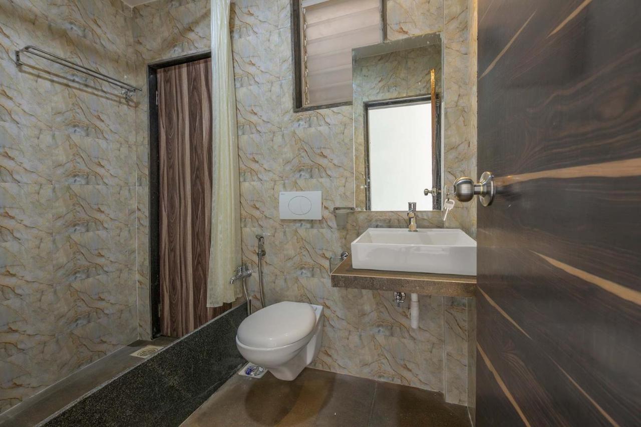 Stayvista'S Vine & Splash - Riverside Villa With An Infinity Pool And Indoor Games Karjat Εξωτερικό φωτογραφία